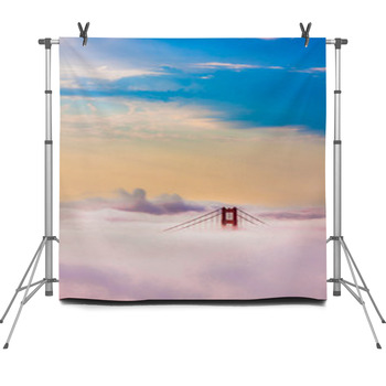 World Famous Golden Gate Bridge In Fleece Backdrop